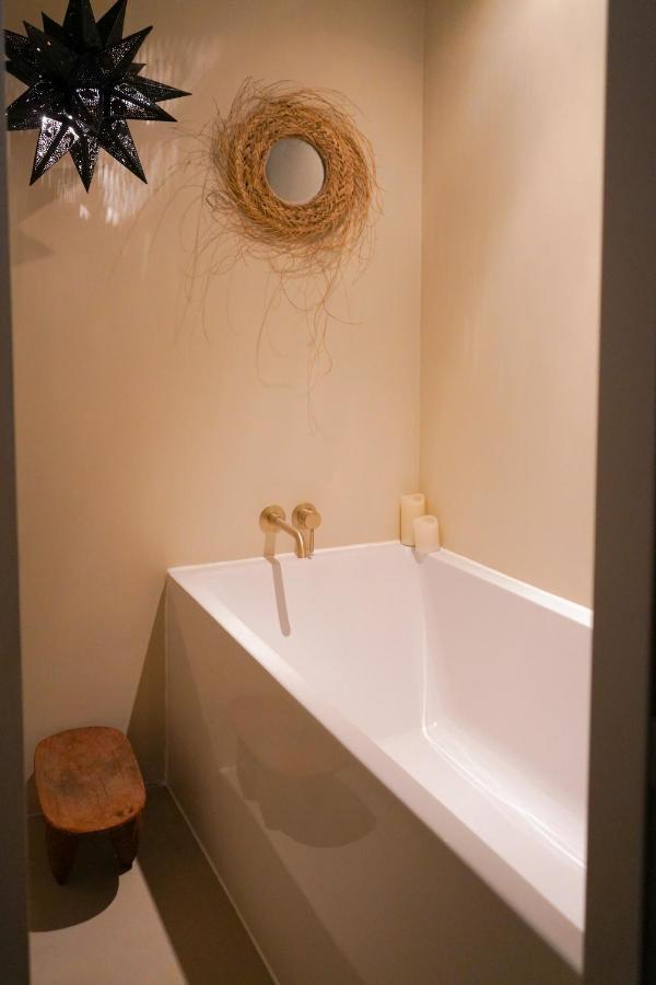 Haert Boutique Wellness Suites City Centre Haarlem Eksteriør bilde